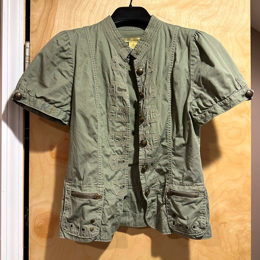 Military Green short sleeve button top - O & G